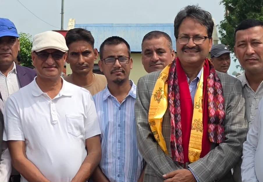 सुदूरपश्चिम यात्रामा रमेश लेखक र एनपी साउद, कांग्रेसभित्र नयाँ राजनीतिक सन्देशको खोजी